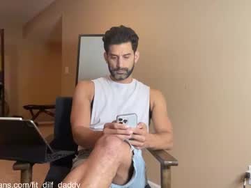 fit dilf daddy