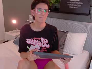 nickifox  